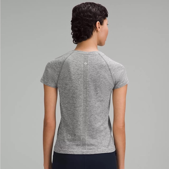 Lululemon Swiftly Tech Waist Length Tee - Picture 2 of 4
